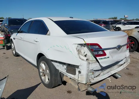 2016 Ford Taurus Se z USA, uszkodzony, nr VIN 1FAHP2D8XGG134662